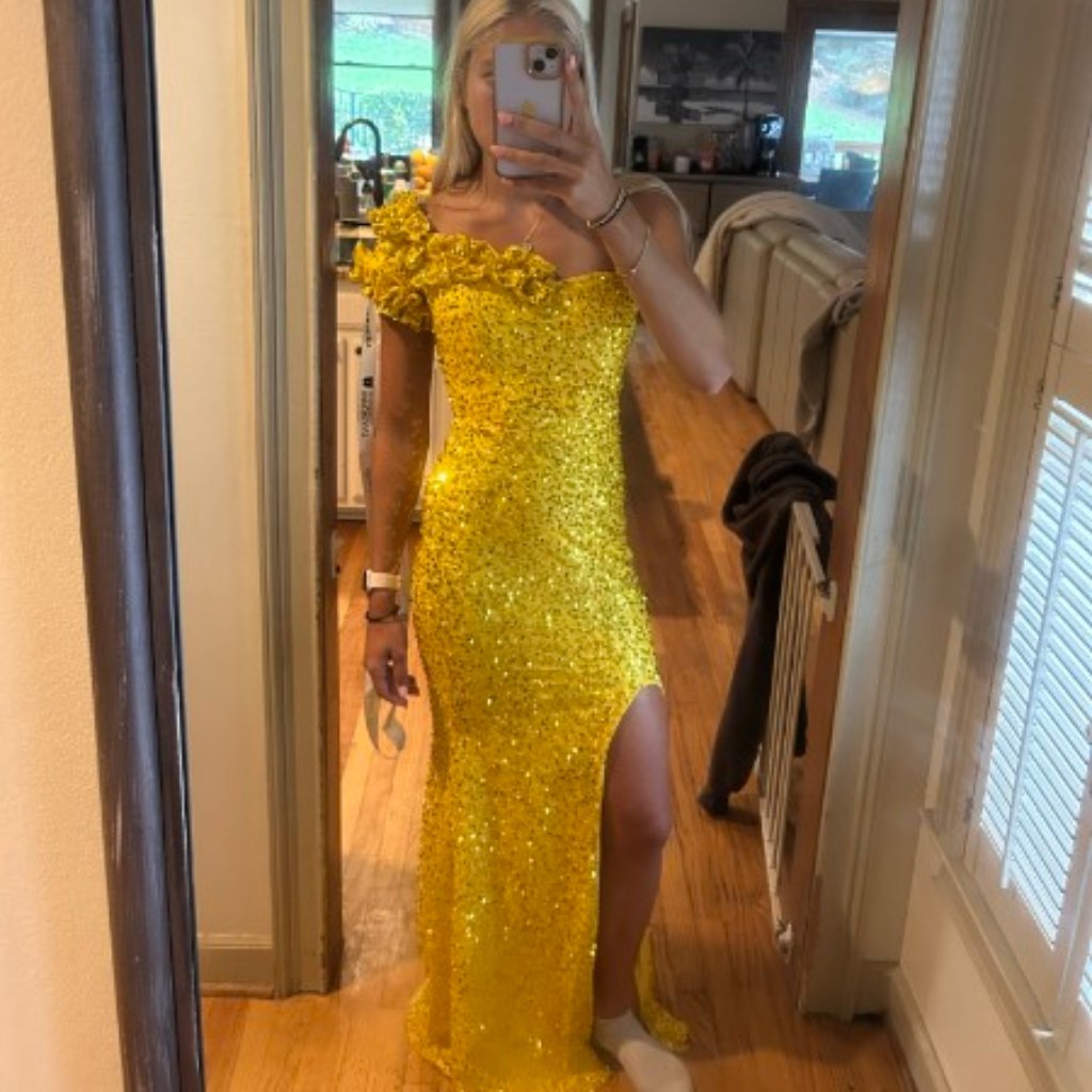 Bella Barnett Dress Yellow, One Shoulder New - (Medium But Read Description)